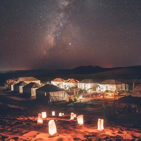 Fantastic Luxury Camp Hotell Merzouga Exteriör bild