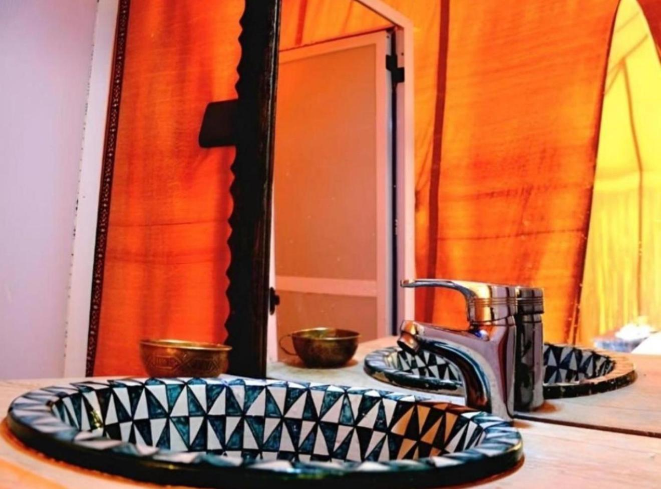 Fantastic Luxury Camp Hotell Merzouga Exteriör bild