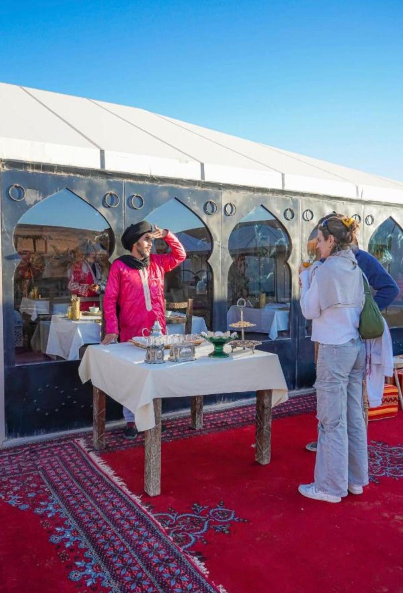 Fantastic Luxury Camp Hotell Merzouga Exteriör bild