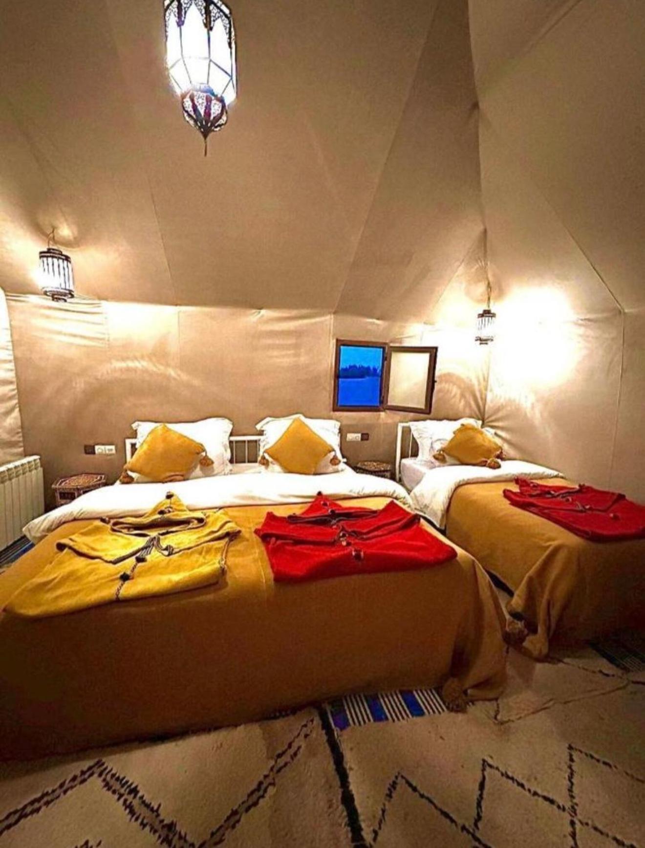 Fantastic Luxury Camp Hotell Merzouga Exteriör bild